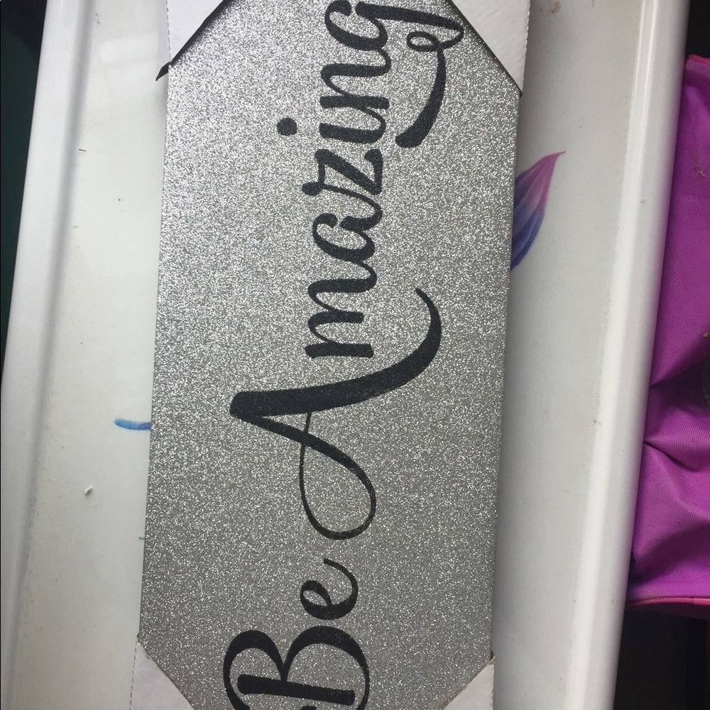 Be amazing canvas​